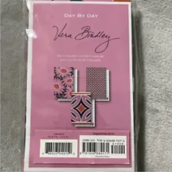 NEW VERA BRADLEY DAY BY DAY MINI JOURNALS 3 IN BOX LOVES ME New in package - Picture 3 of 6